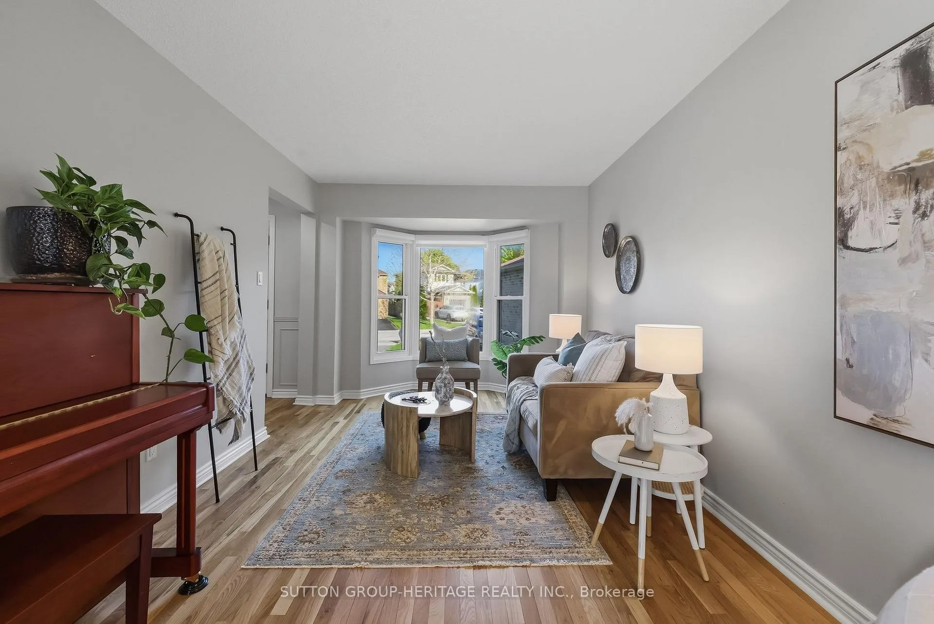 Photo 10 of 186 Reed Drive, Ajax, Central — HOMEH