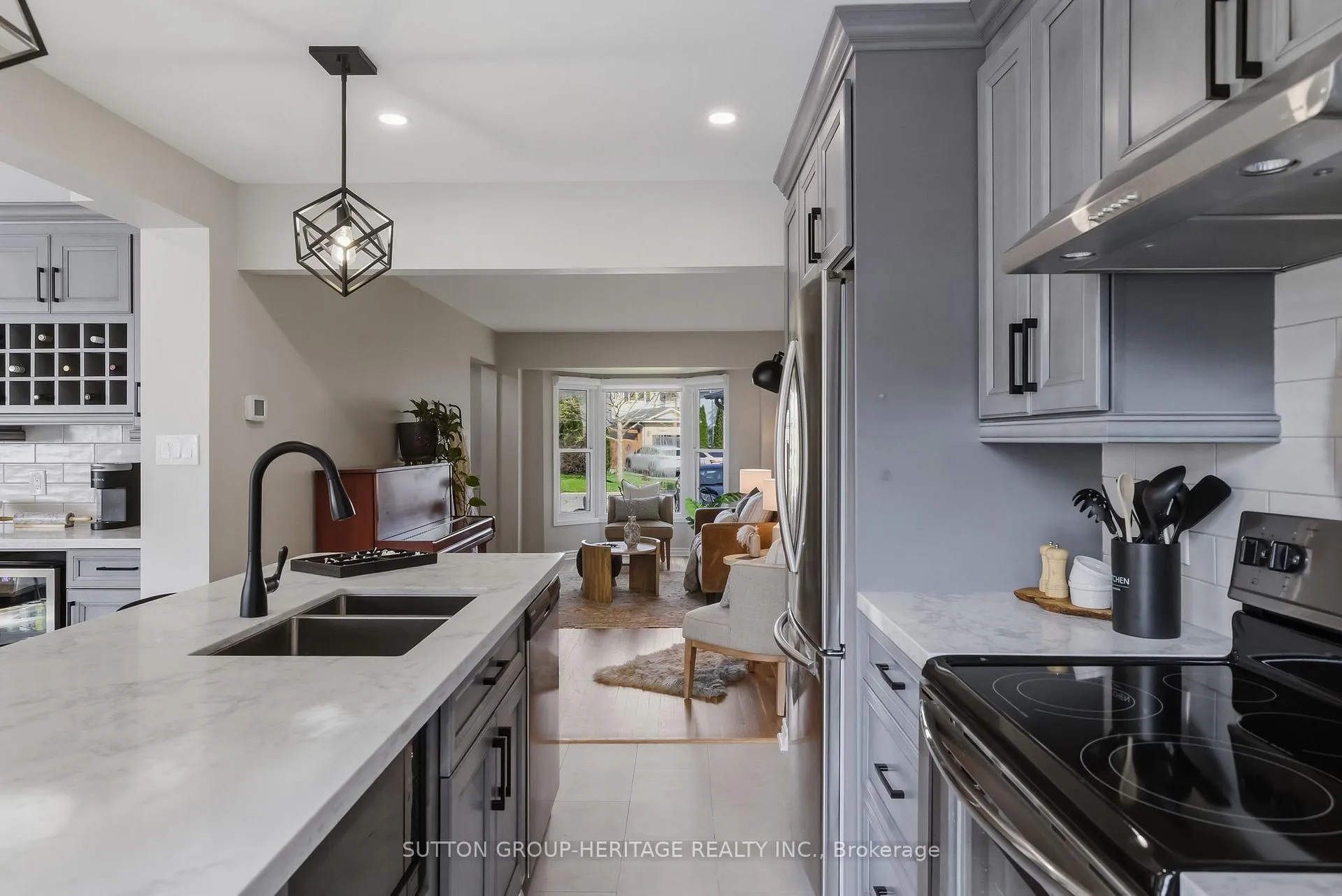 Photo 14 of 186 Reed Drive, Ajax, Central — HOMEH