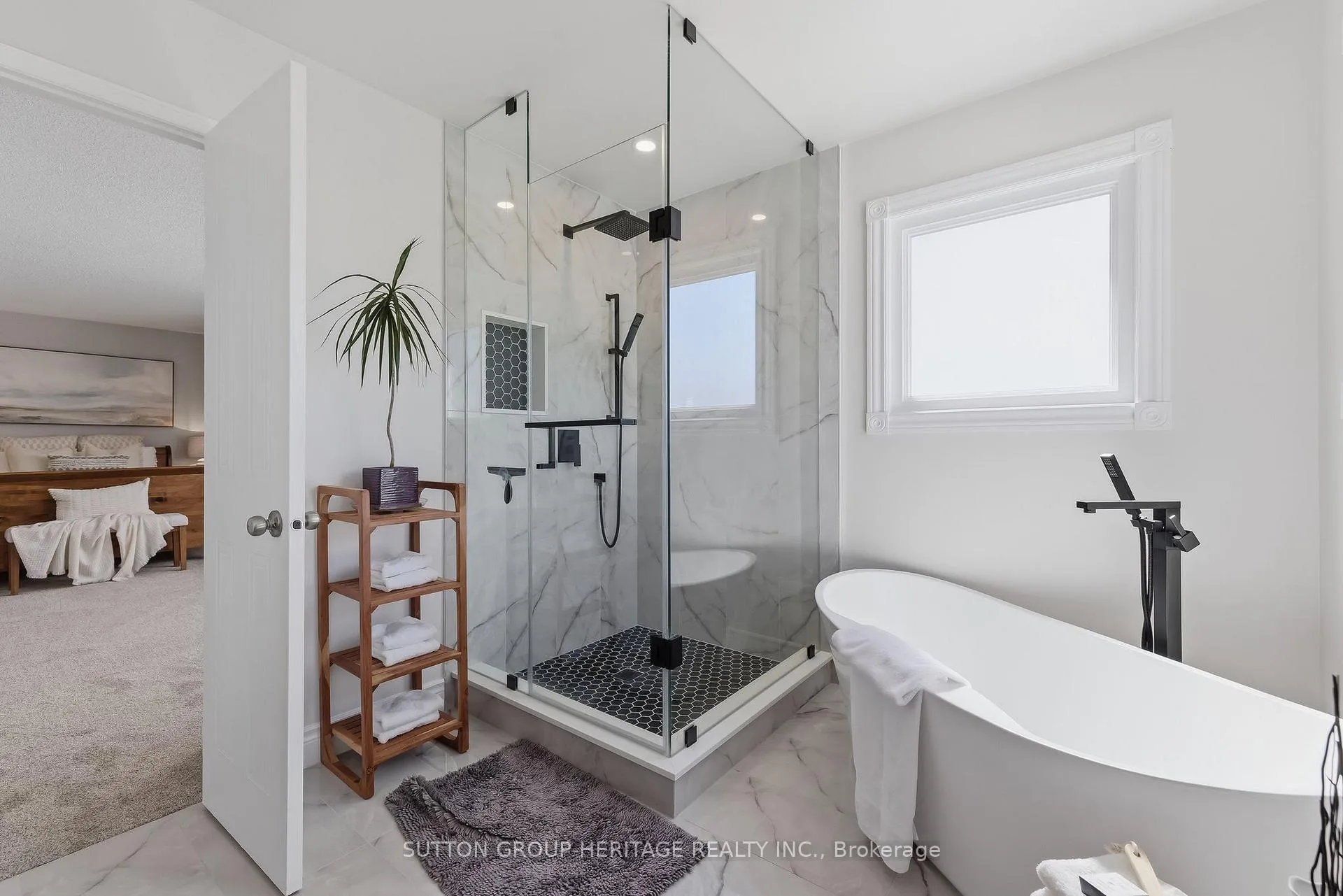 Photo 27 of 186 Reed Drive, Ajax, Central — HOMEH