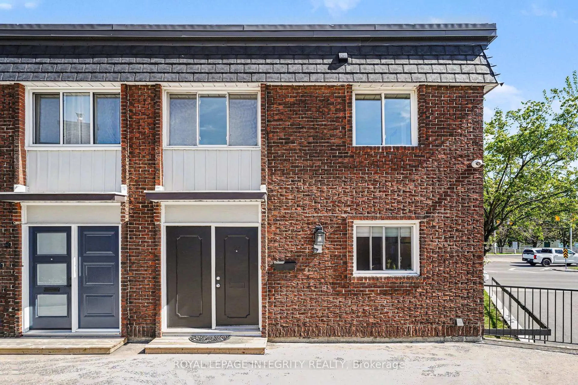 Photo 2 of Unit 27, 1821 Walkley Road, Ottawa, Guildwood Estates - Urbandale Acres — HOMEH