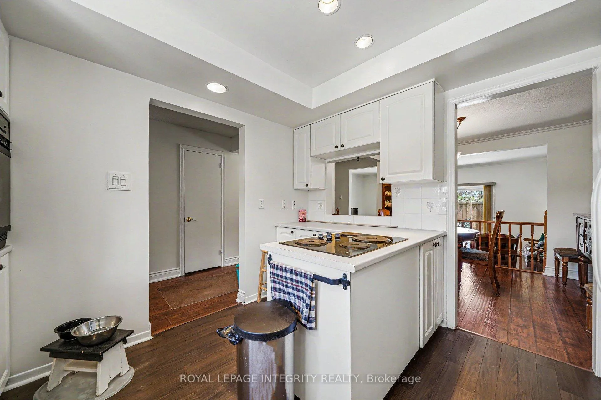 Photo 10 of Unit 27, 1821 Walkley Road, Ottawa, Guildwood Estates - Urbandale Acres — HOMEH