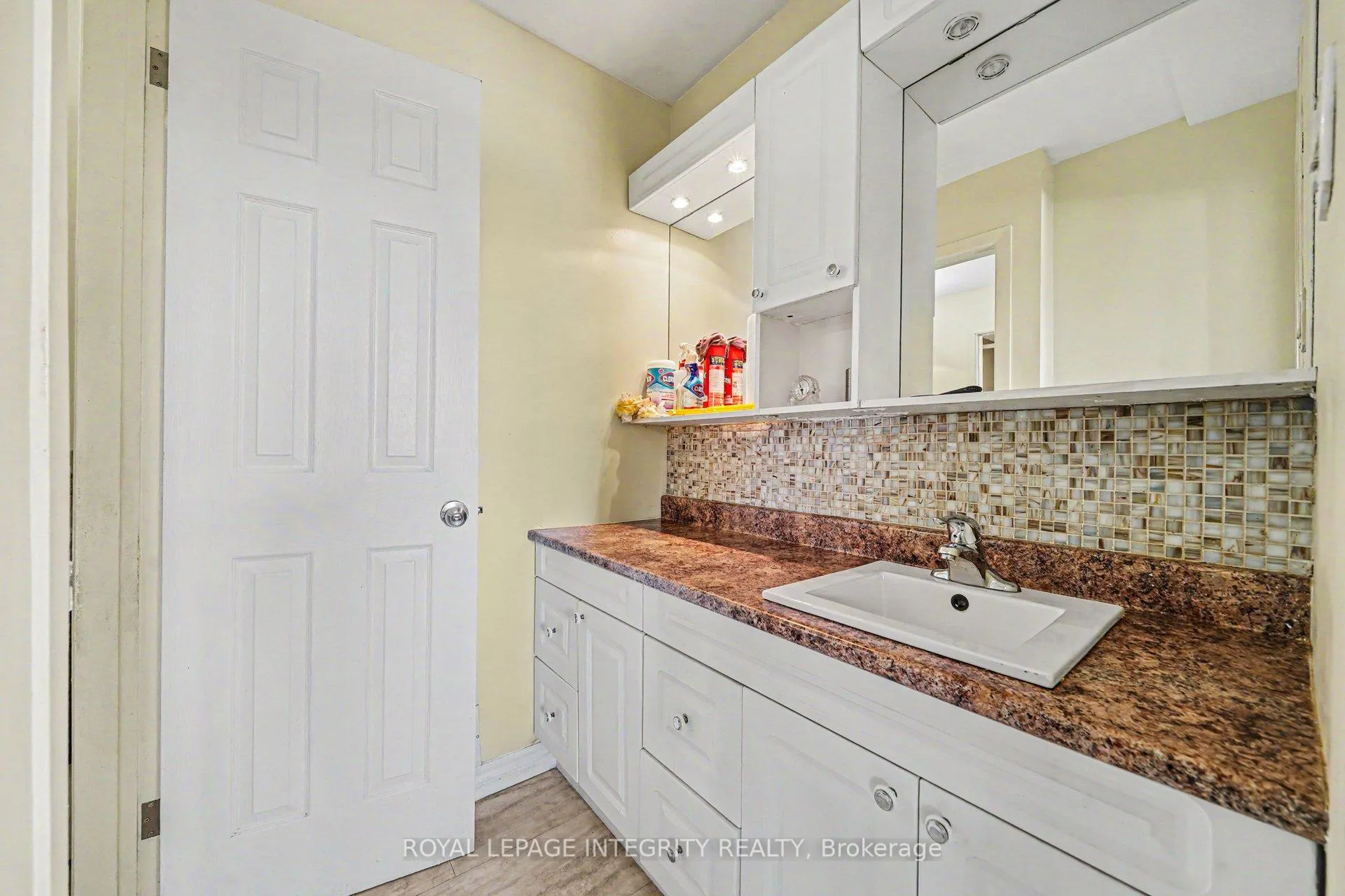 Photo 20 of Unit 27, 1821 Walkley Road, Ottawa, Guildwood Estates - Urbandale Acres — HOMEH