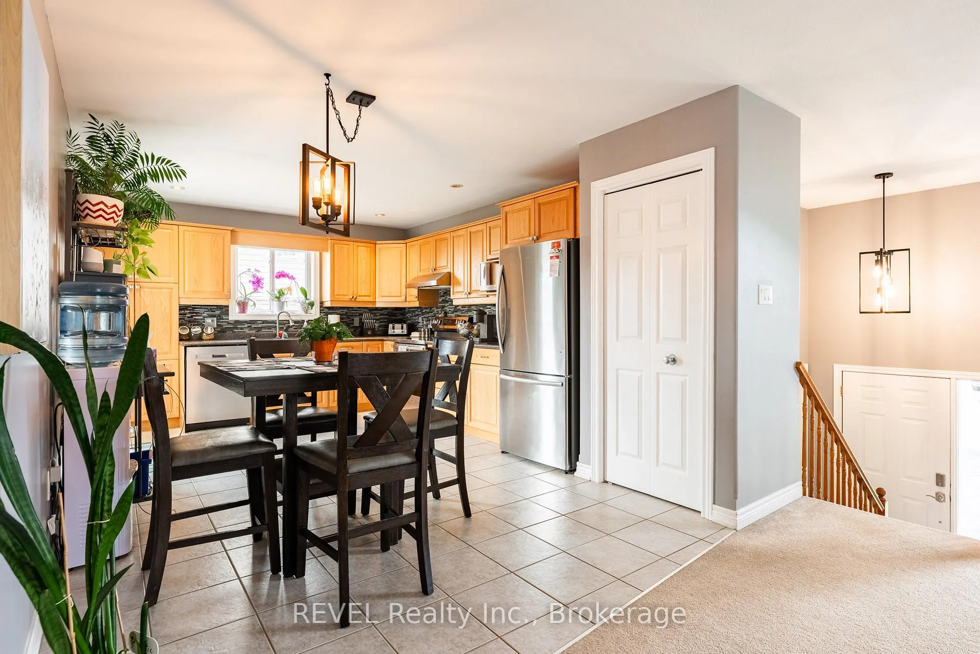 Photo 10 of 8368 Racey Avenue, Niagara Falls, Ascot — HOMEH