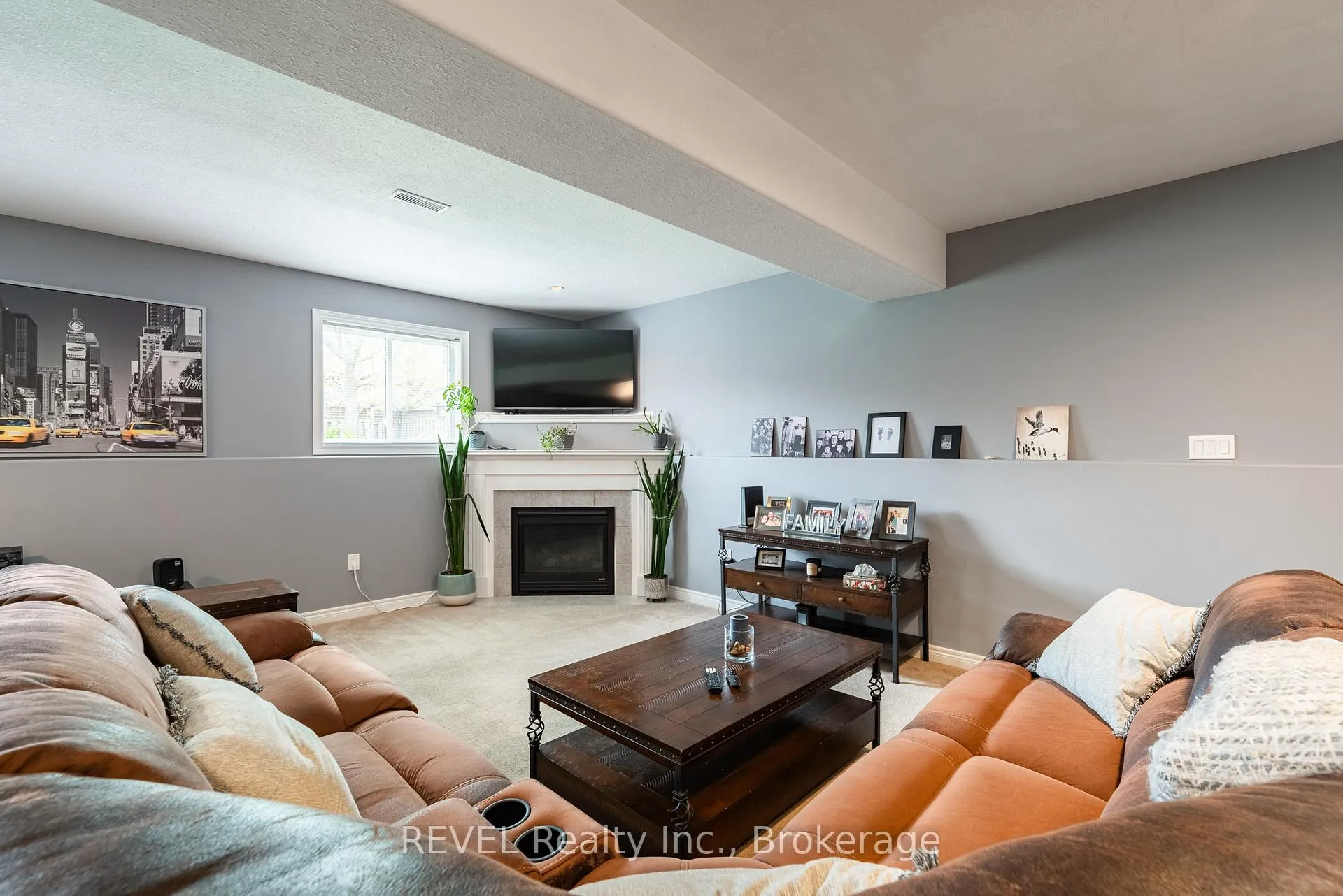 Photo 22 of 8368 Racey Avenue, Niagara Falls, Ascot — HOMEH