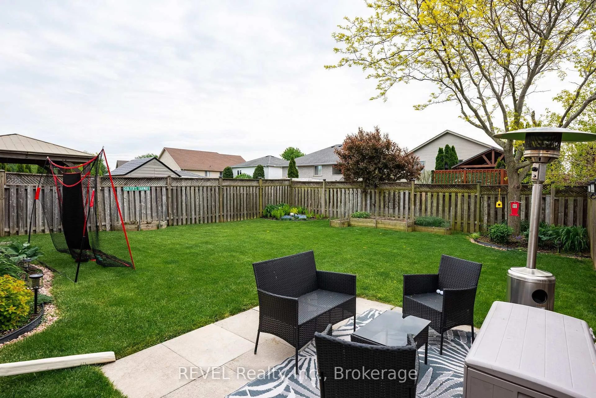 Photo 26 of 8368 Racey Avenue, Niagara Falls, Ascot — HOMEH