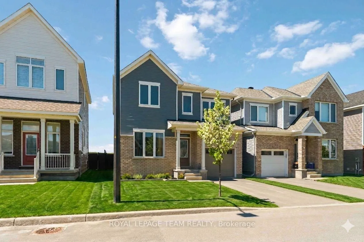 Photo 2 of 3048 Travertine Way, Ottawa, Barrhaven - Half Moon Bay — HOMEH
