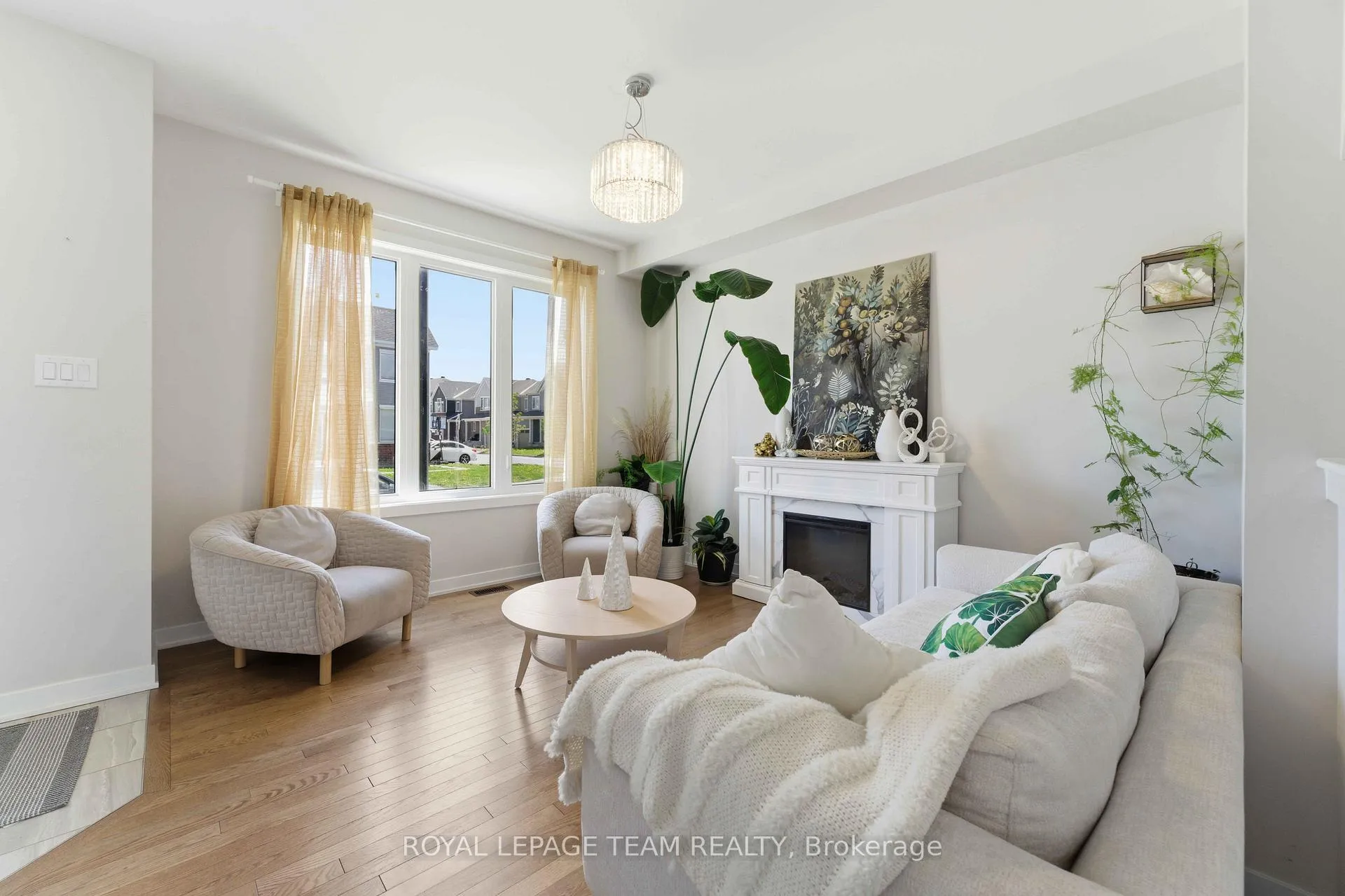 Photo 9 of 3048 Travertine Way, Ottawa, Barrhaven - Half Moon Bay — HOMEH
