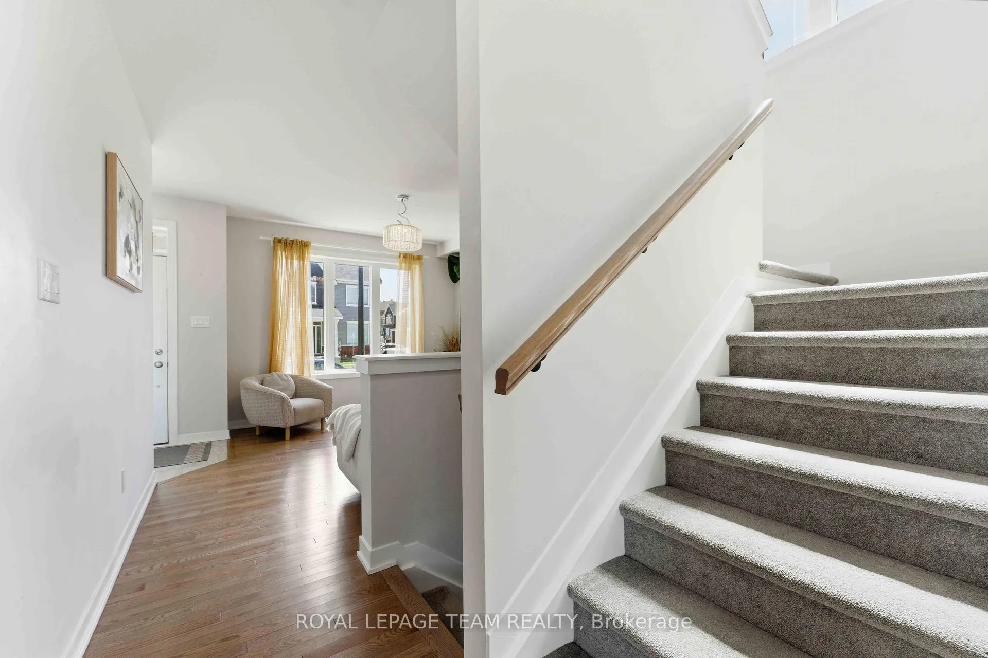 Photo 11 of 3048 Travertine Way, Ottawa, Barrhaven - Half Moon Bay — HOMEH