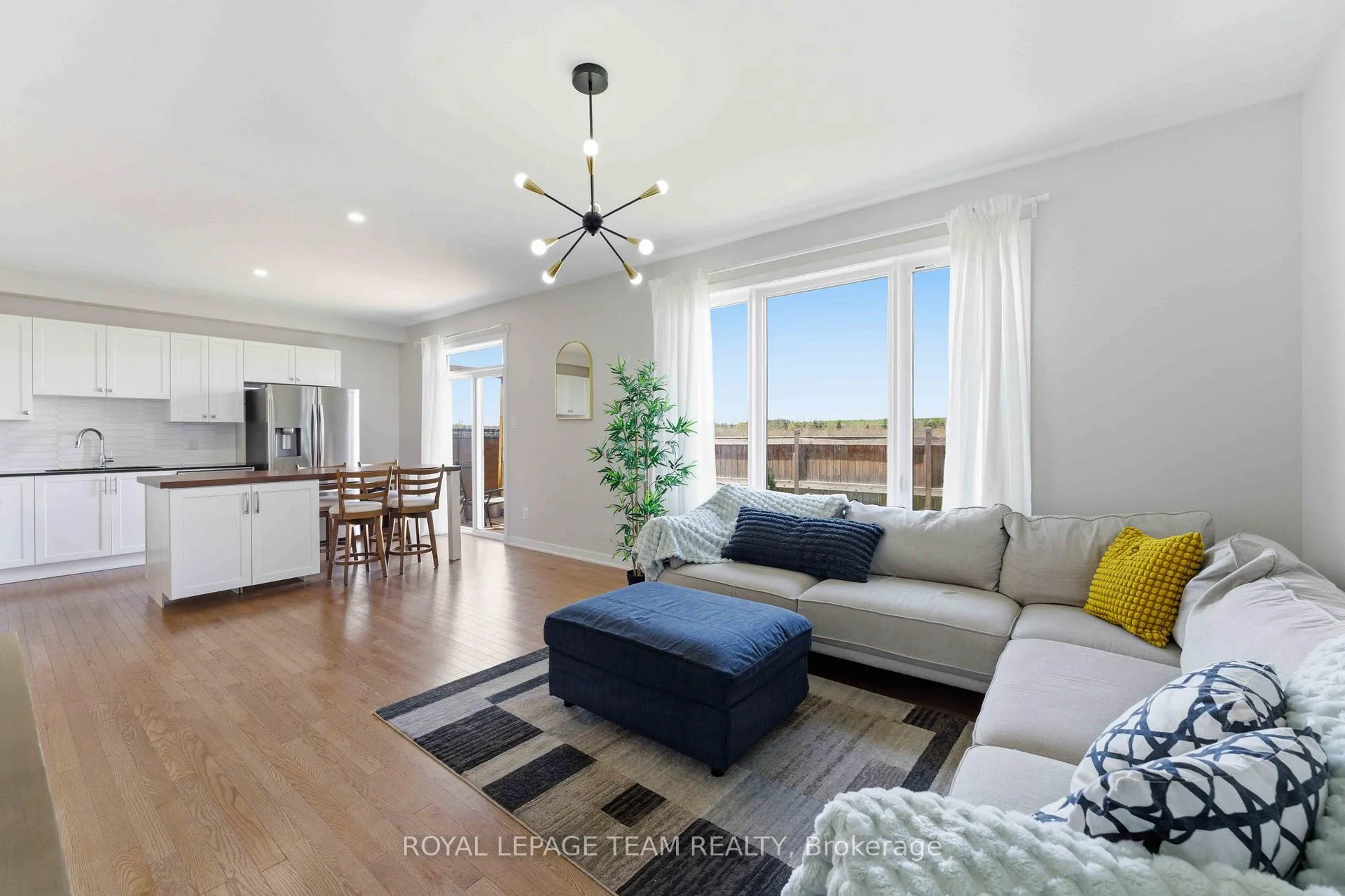 Photo 15 of 3048 Travertine Way, Ottawa, Barrhaven - Half Moon Bay — HOMEH