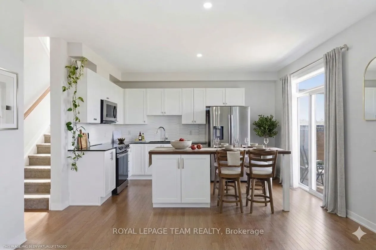 Photo 18 of 3048 Travertine Way, Ottawa, Barrhaven - Half Moon Bay — HOMEH