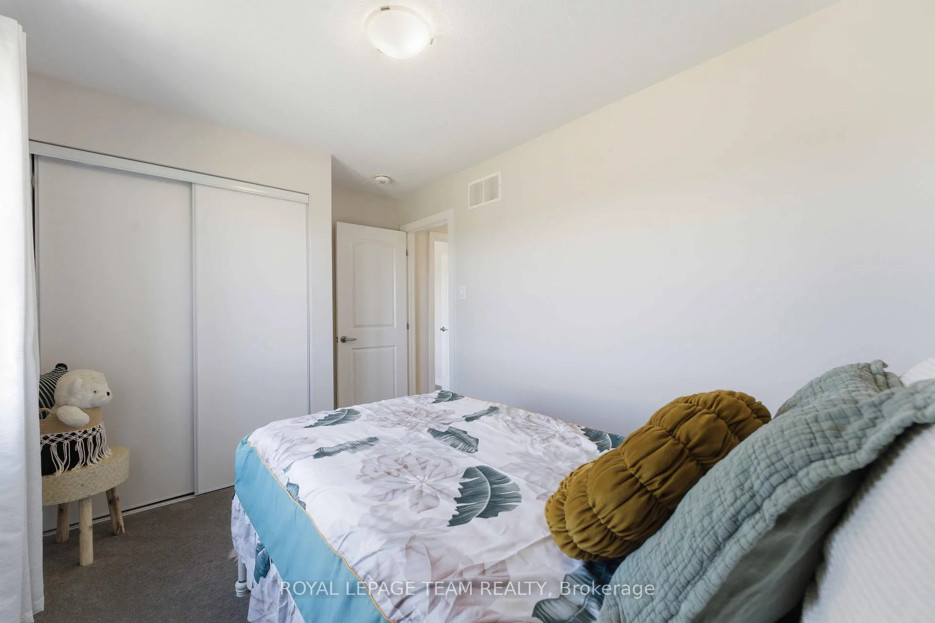 Photo 27 of 3048 Travertine Way, Ottawa, Barrhaven - Half Moon Bay — HOMEH