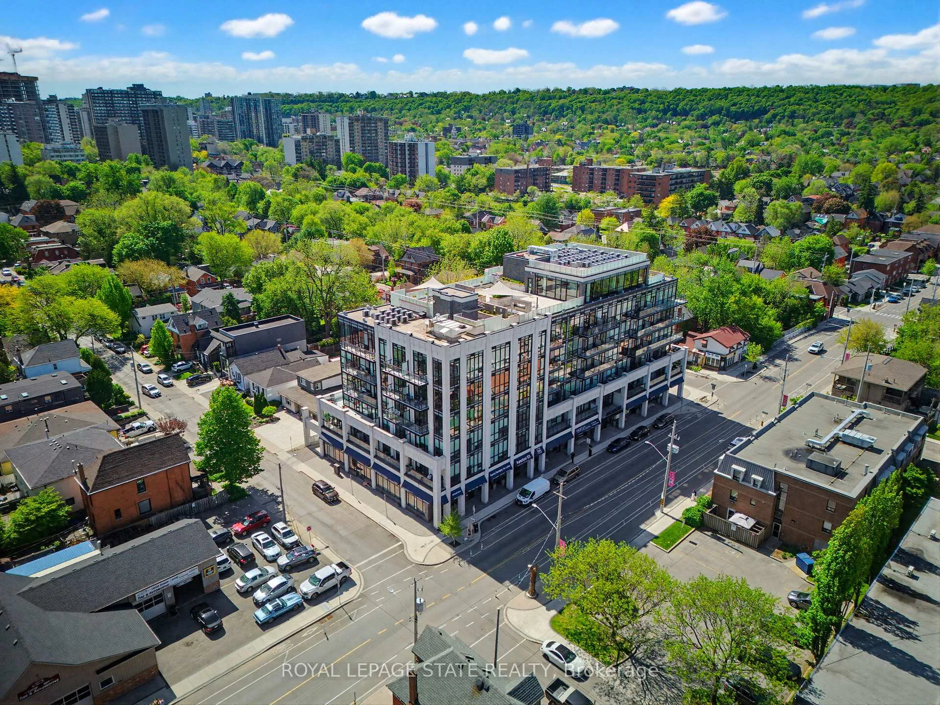 Photo 2 of Unit 511, 101 Locke Street, Hamilton, Kirkendall — HOMEH
