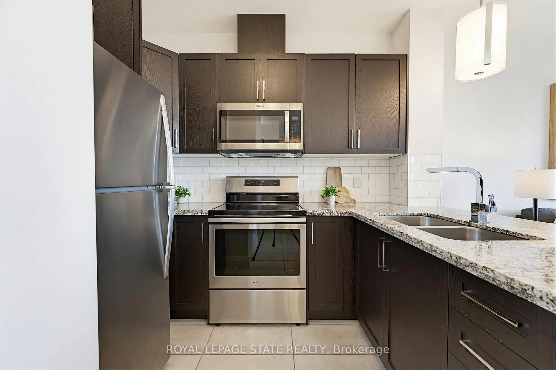 Photo 10 of Unit 511, 101 Locke Street, Hamilton, Kirkendall — HOMEH