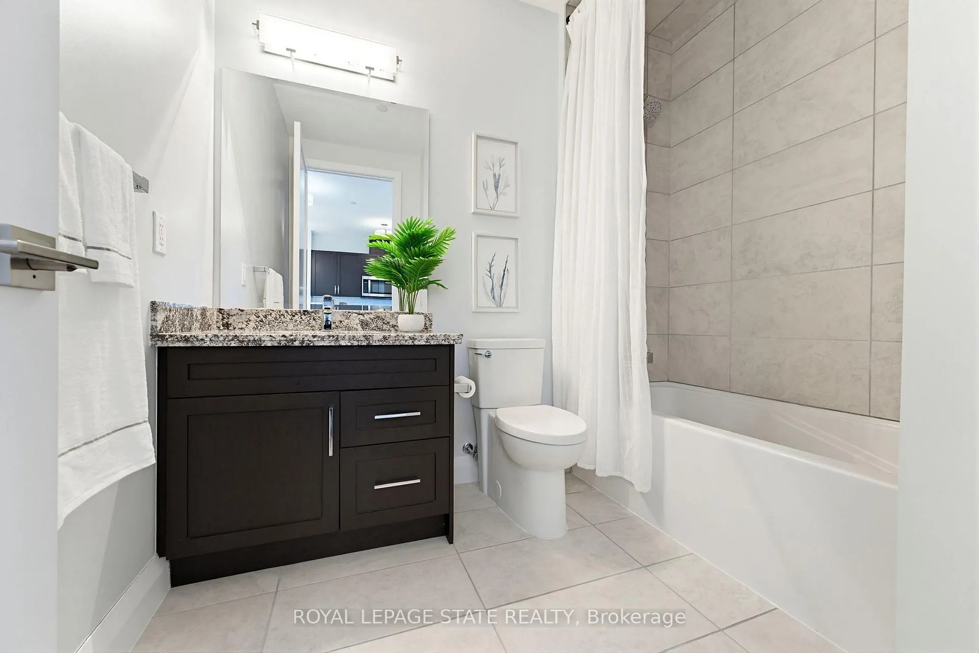 Photo 13 of Unit 511, 101 Locke Street, Hamilton, Kirkendall — HOMEH