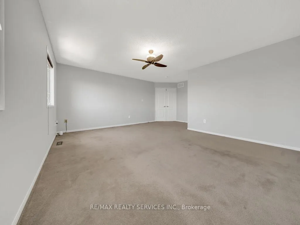 Photo 27 of 58 Queen Mary Drive, Brampton, Fletcher's Meadow — HOMEH