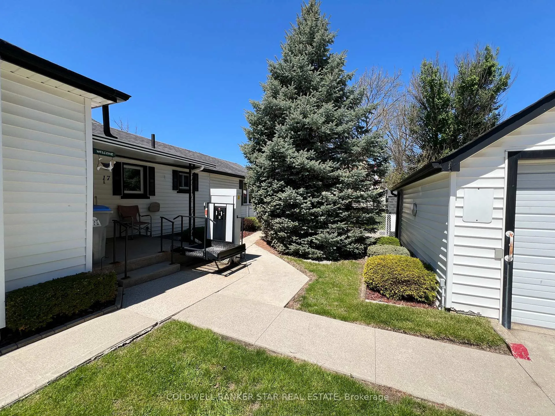 Photo 18 of 17 James Street, Strathroy-Caradoc, NW — HOMEH