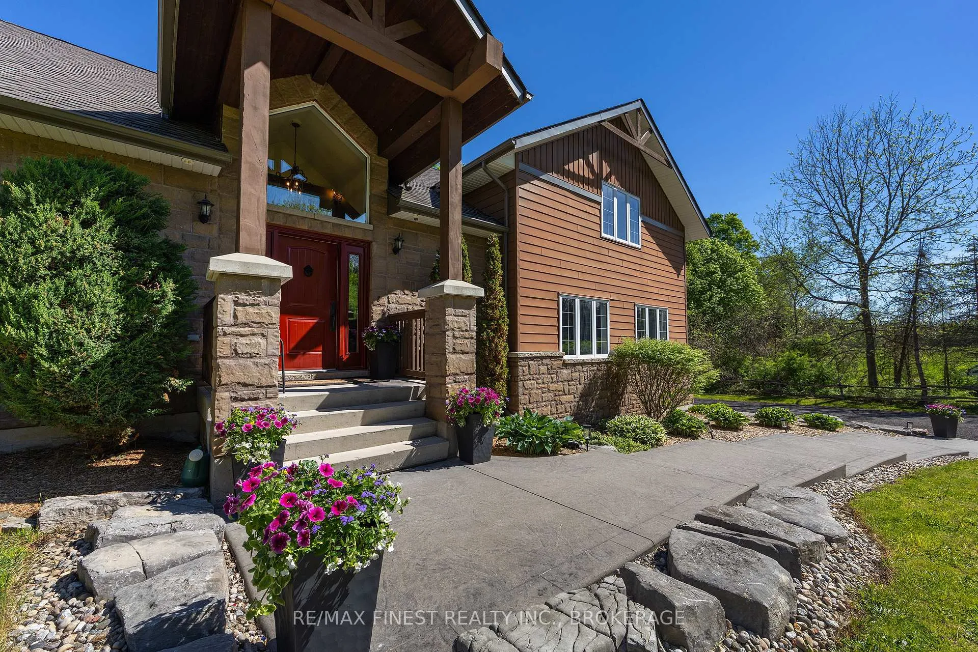 Photo 6 of 3031 Lakehead Road, Kingston, City North of 401 — HOMEH