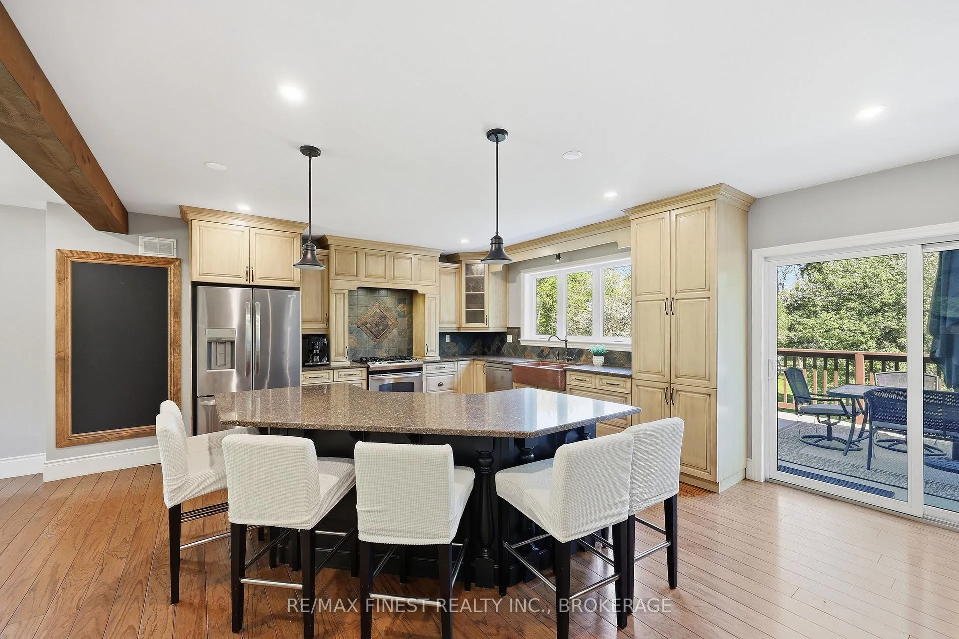Photo 10 of 3031 Lakehead Road, Kingston, City North of 401 — HOMEH