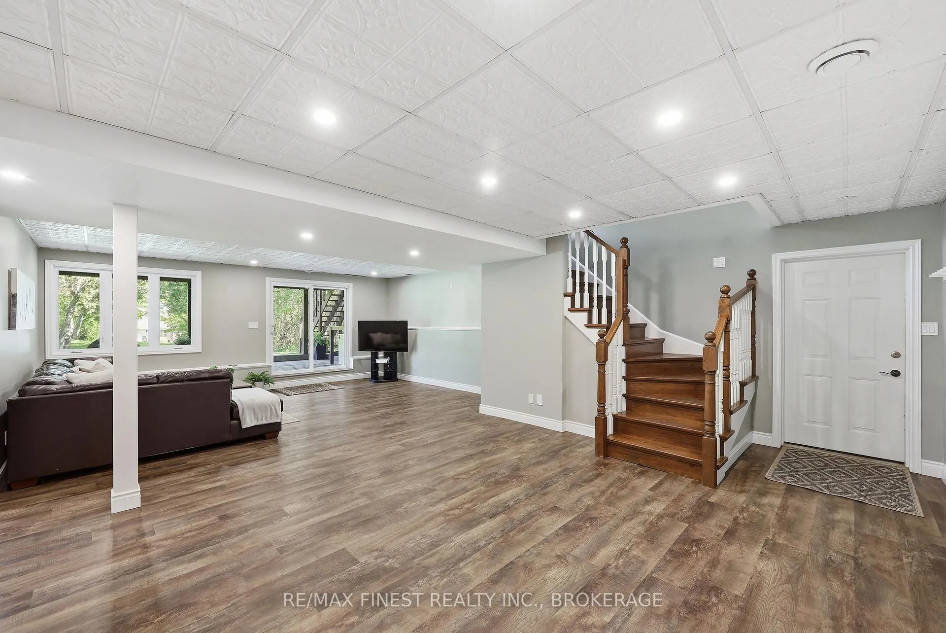 Photo 27 of 3031 Lakehead Road, Kingston, City North of 401 — HOMEH
