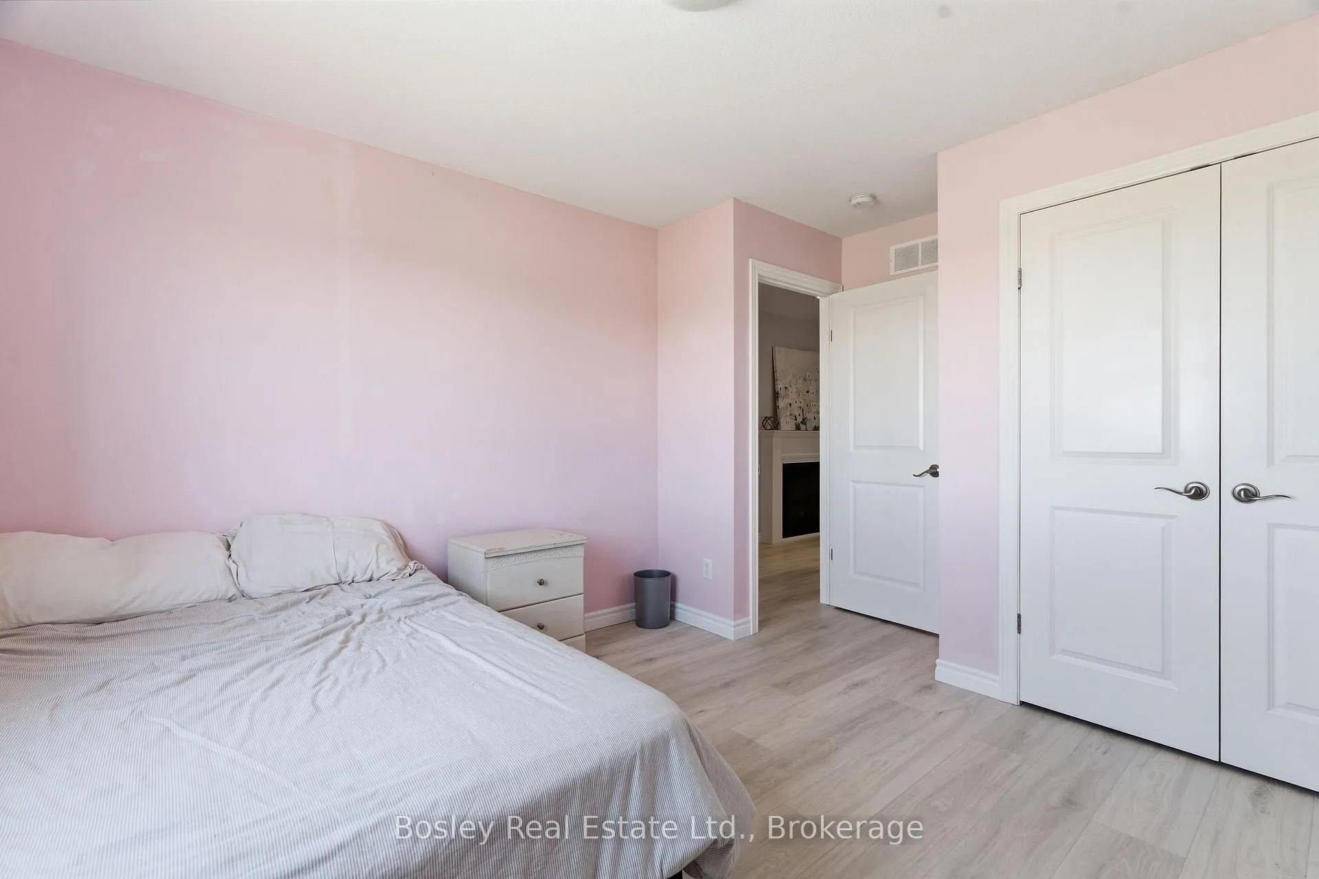 Photo 21 of 141 Couling Crescent, Guelph, Grange Road — HOMEH