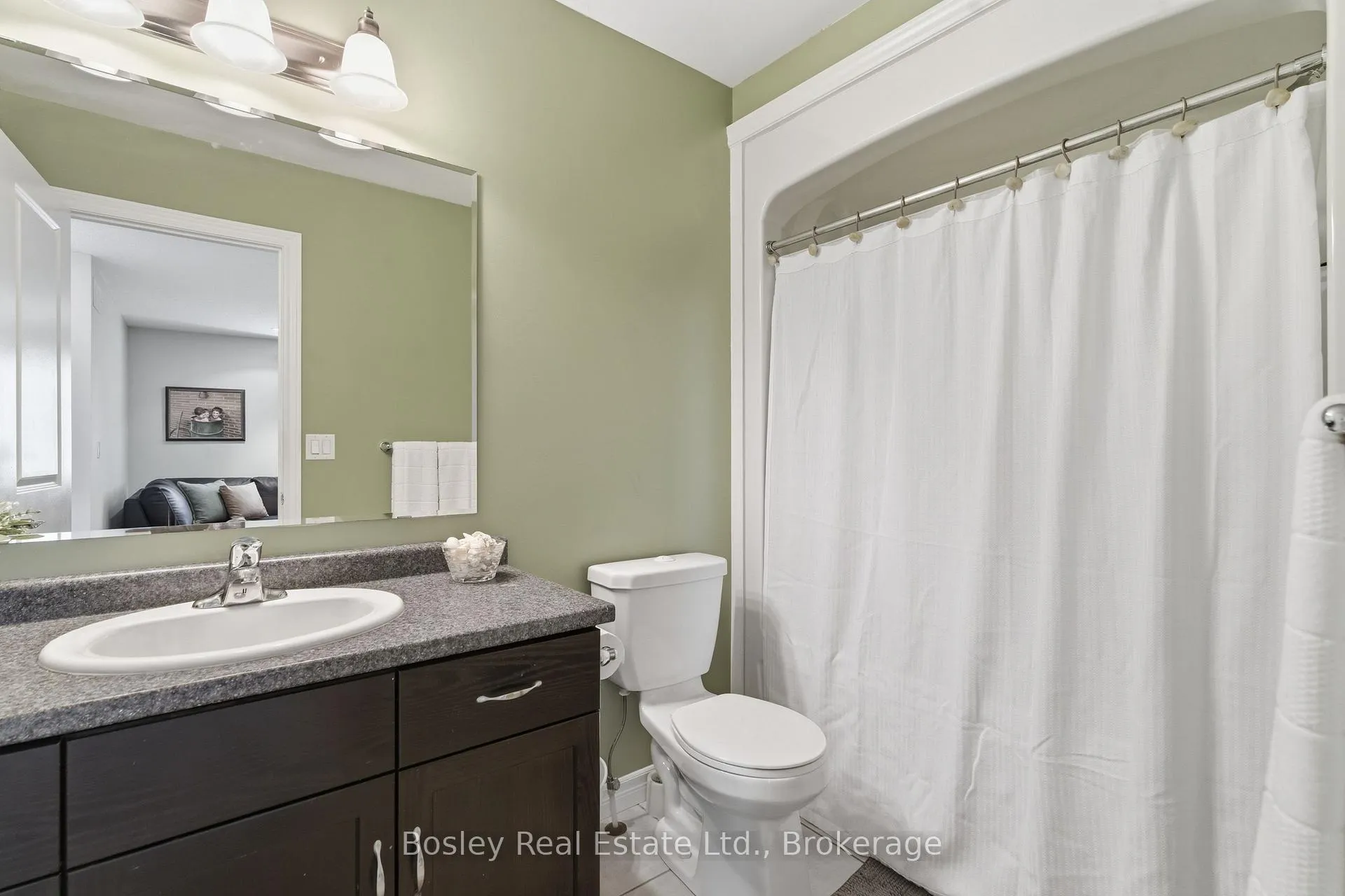 Photo 24 of 141 Couling Crescent, Guelph, Grange Road — HOMEH