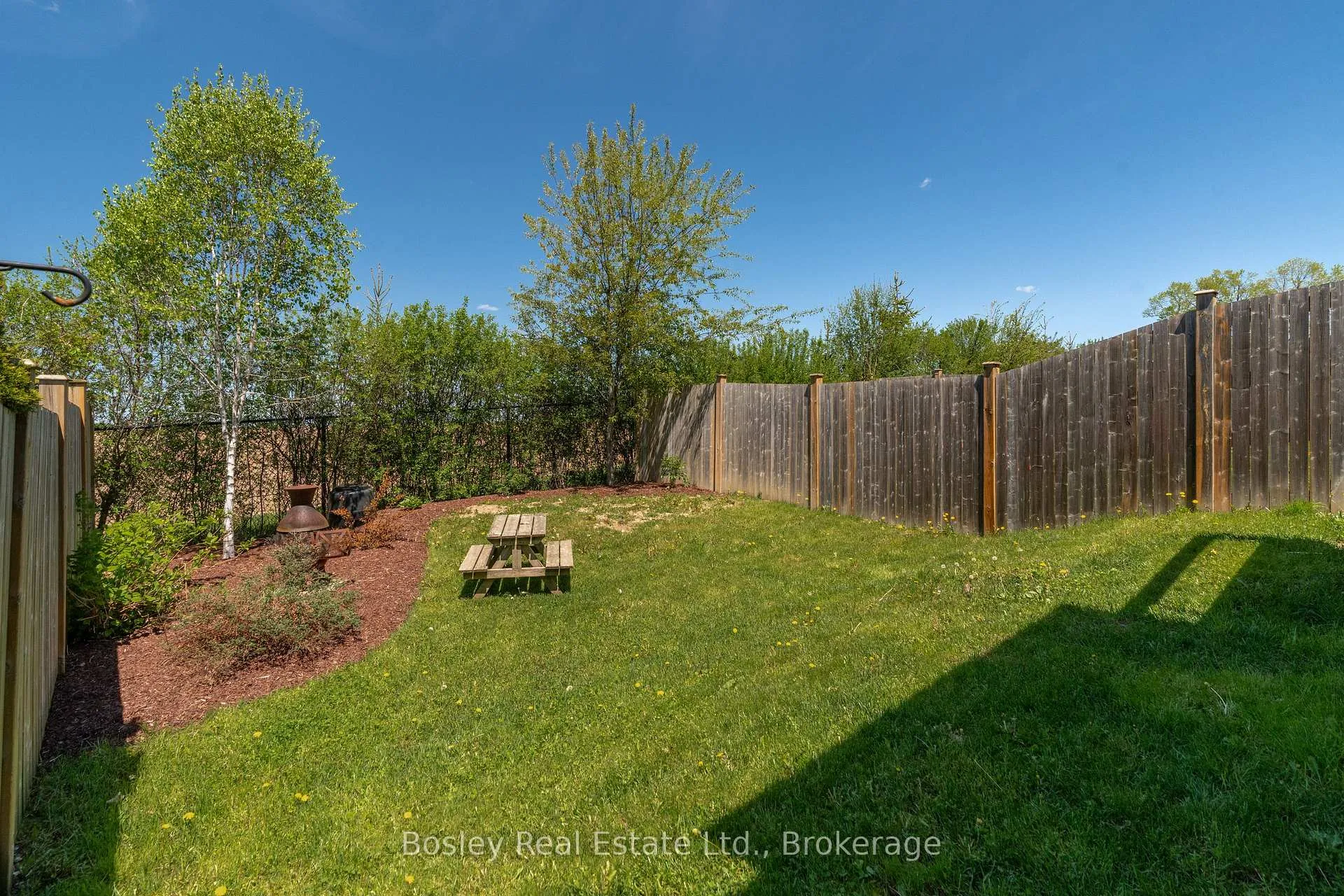 Photo 31 of 141 Couling Crescent, Guelph, Grange Road — HOMEH