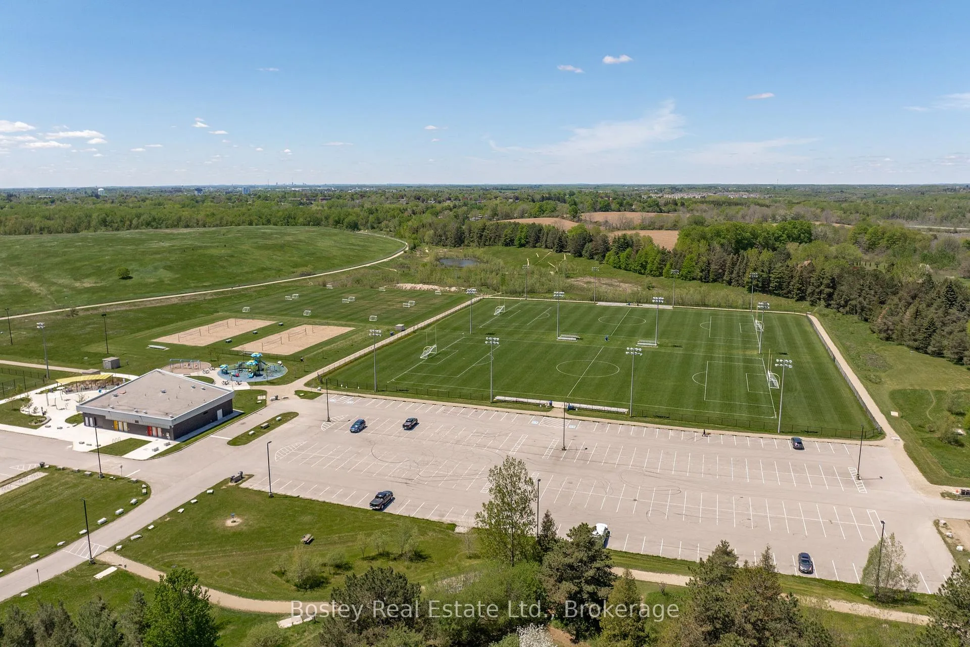 Photo 42 of 141 Couling Crescent, Guelph, Grange Road — HOMEH