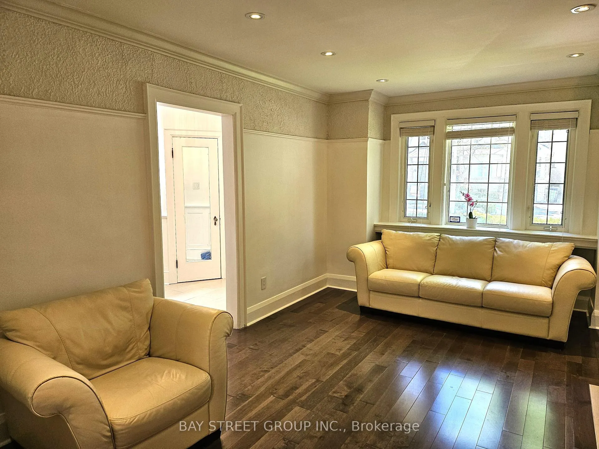 Photo 7 of 133 Heddington Avenue, Toronto, Lawrence Park South — HOMEH