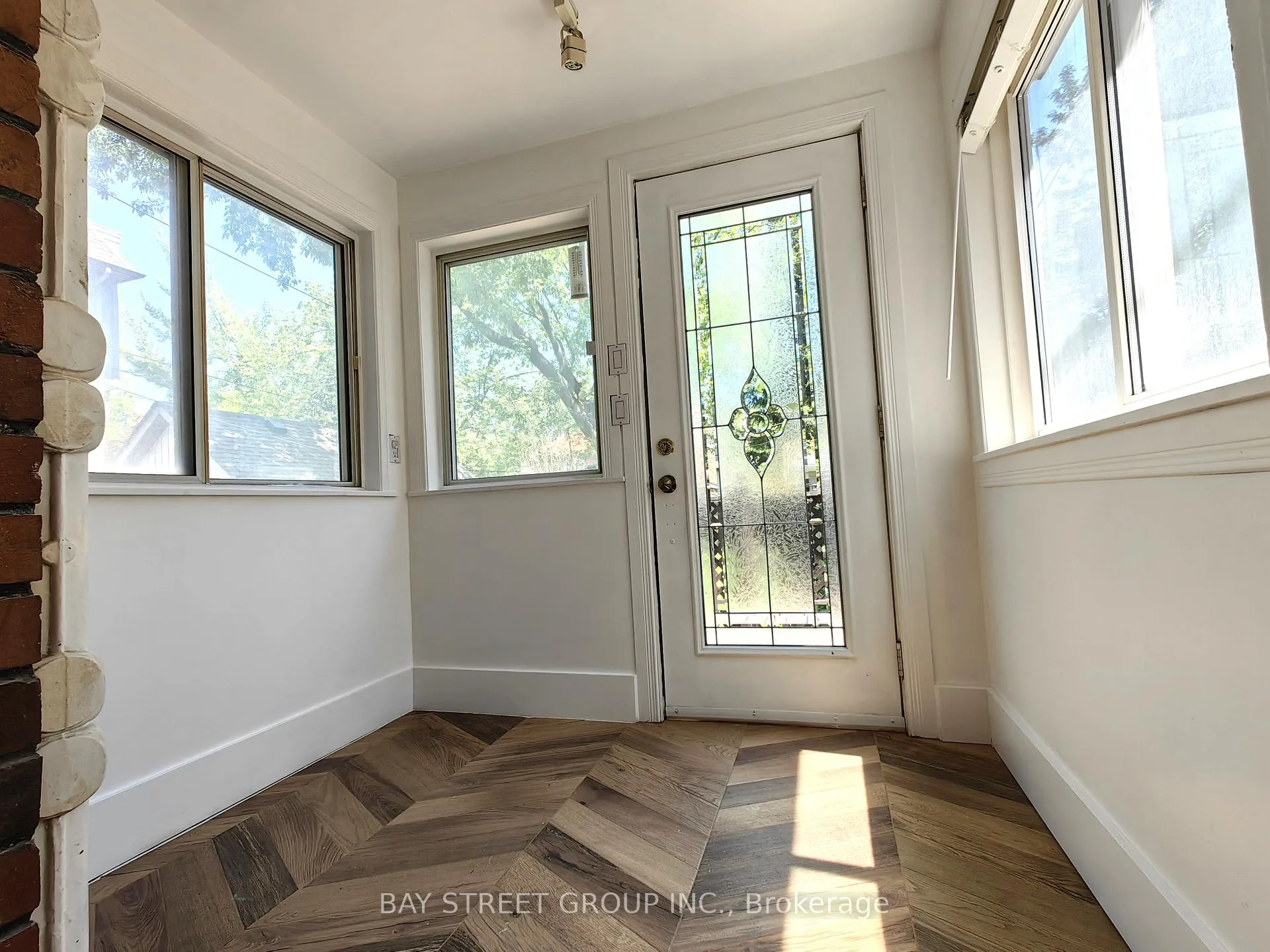 Photo 17 of 133 Heddington Avenue, Toronto, Lawrence Park South — HOMEH