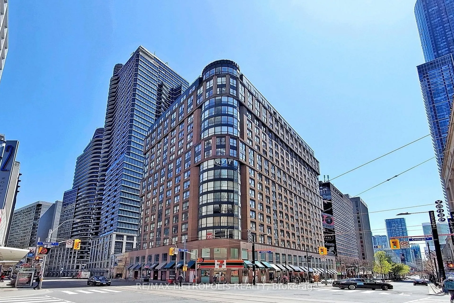Photo 1 of Unit 1516, 7 Carlton Street, Toronto, Church-Yonge Corridor — HOMEH