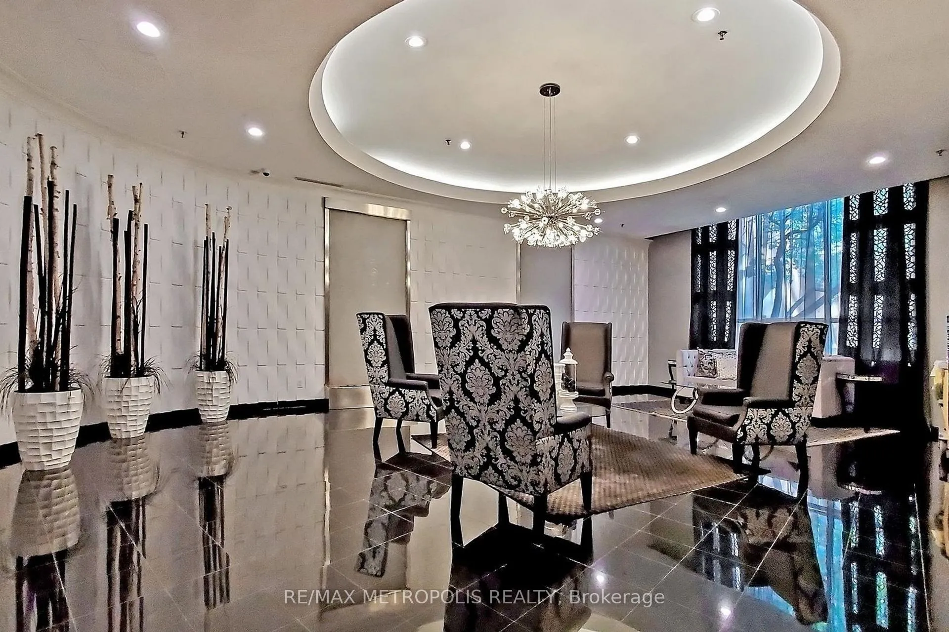 Photo 7 of Unit 1516, 7 Carlton Street, Toronto, Church-Yonge Corridor — HOMEH