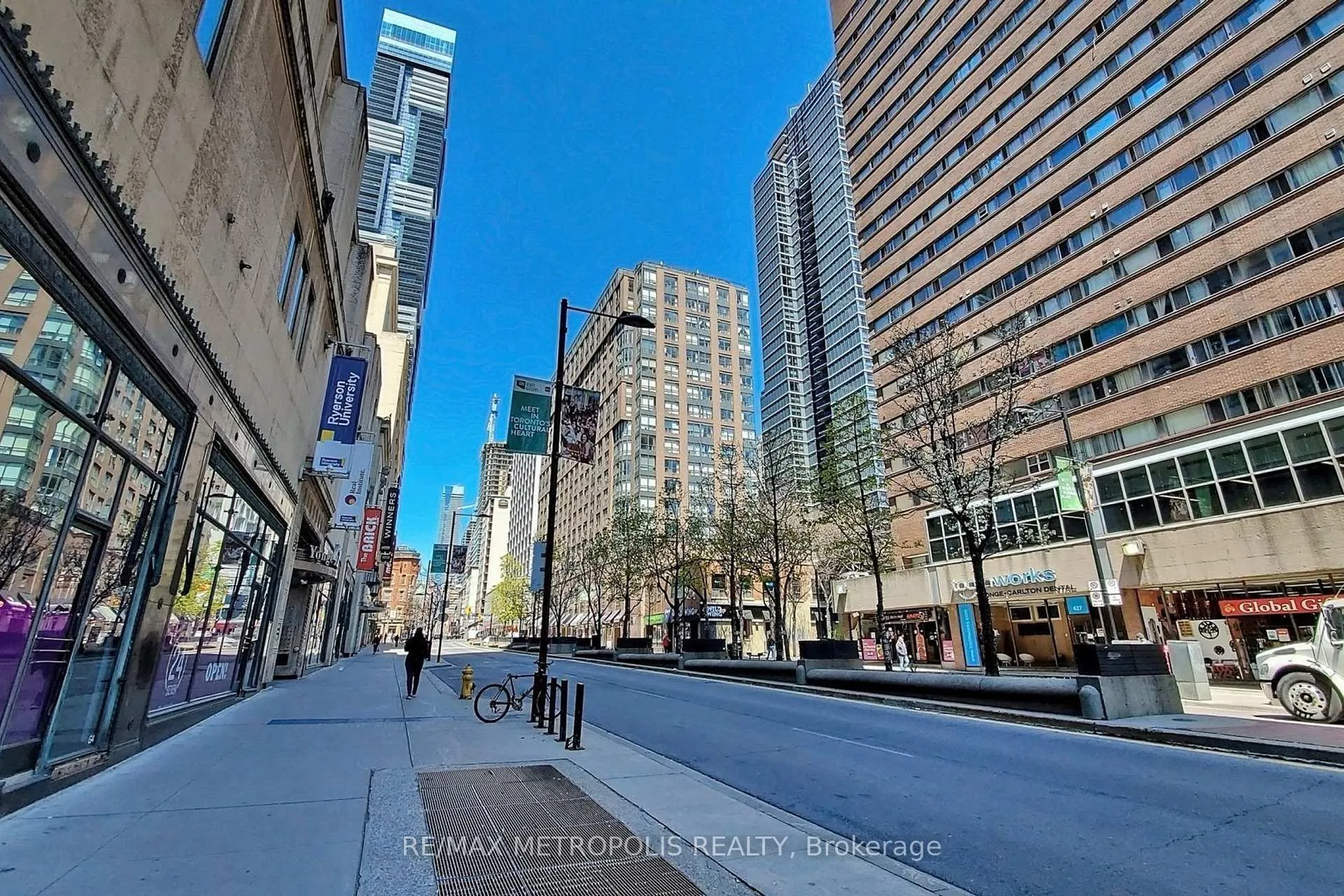 Photo 15 of Unit 1516, 7 Carlton Street, Toronto, Church-Yonge Corridor — HOMEH