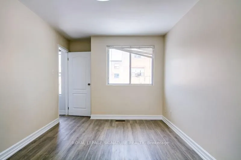 Photo 15 of 88 Westview Boulevard, Toronto, O'Connor-Parkview — HOMEH