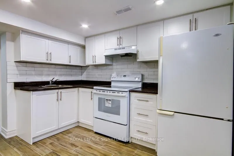 Photo 24 of 88 Westview Boulevard, Toronto, O'Connor-Parkview — HOMEH