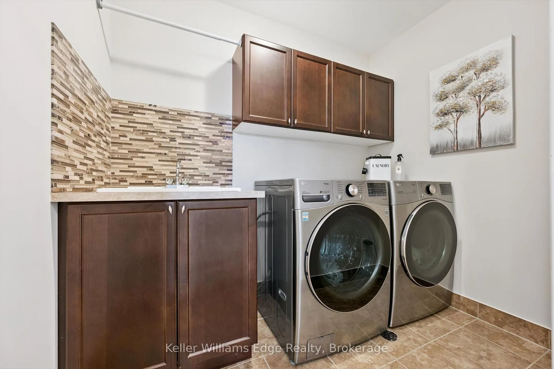Photo 30 of 2480 Springforest Drive, Oakville, Bronte Creek — HOMEH