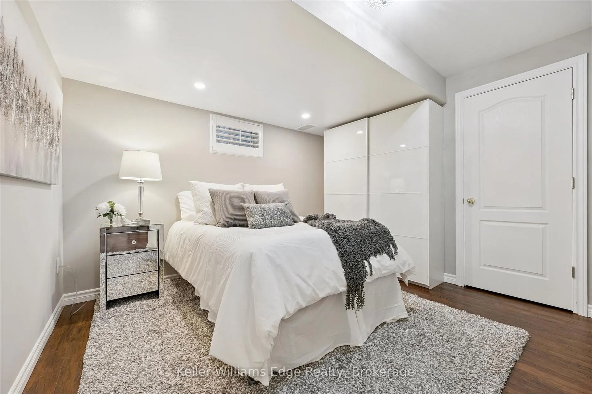Photo 35 of 2480 Springforest Drive, Oakville, Bronte Creek — HOMEH