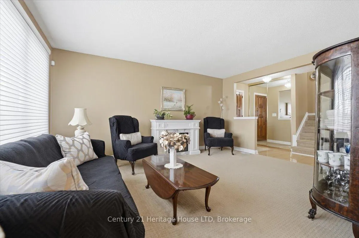 Photo 5 of 11 Robert Street, Welland, Lincoln/Crowland — HOMEH