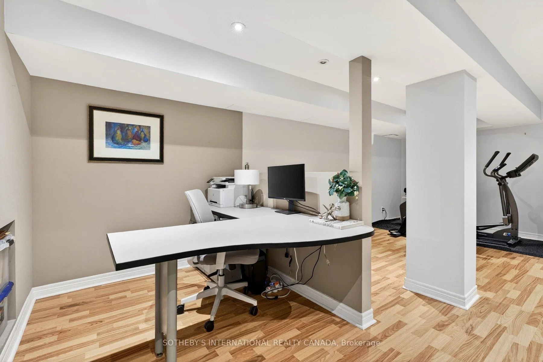 Photo 25 of 2238 Stone Glen Crescent, Oakville, Westmount — HOMEH
