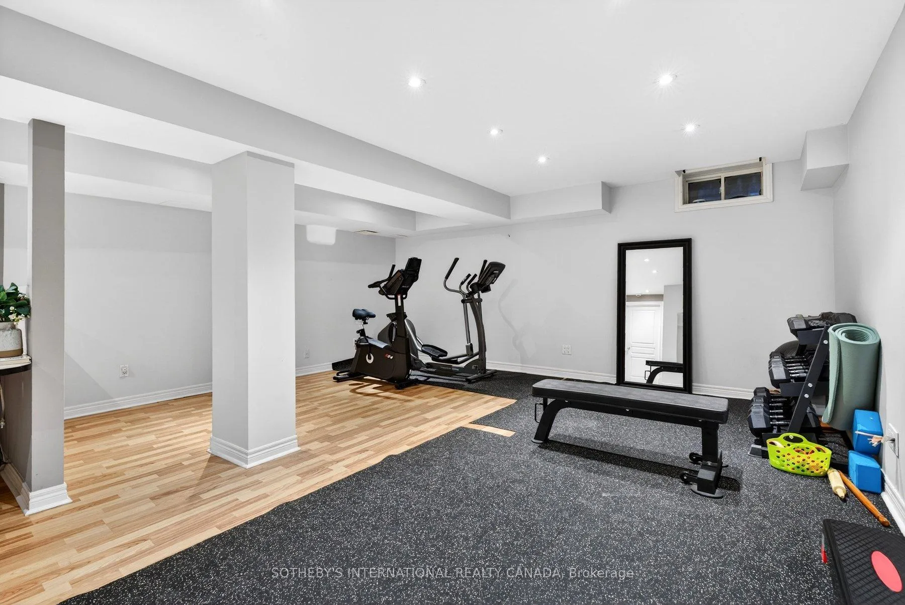 Photo 26 of 2238 Stone Glen Crescent, Oakville, Westmount — HOMEH