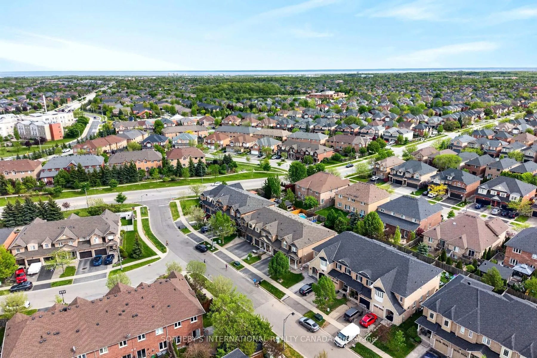 Photo 34 of 2238 Stone Glen Crescent, Oakville, Westmount — HOMEH