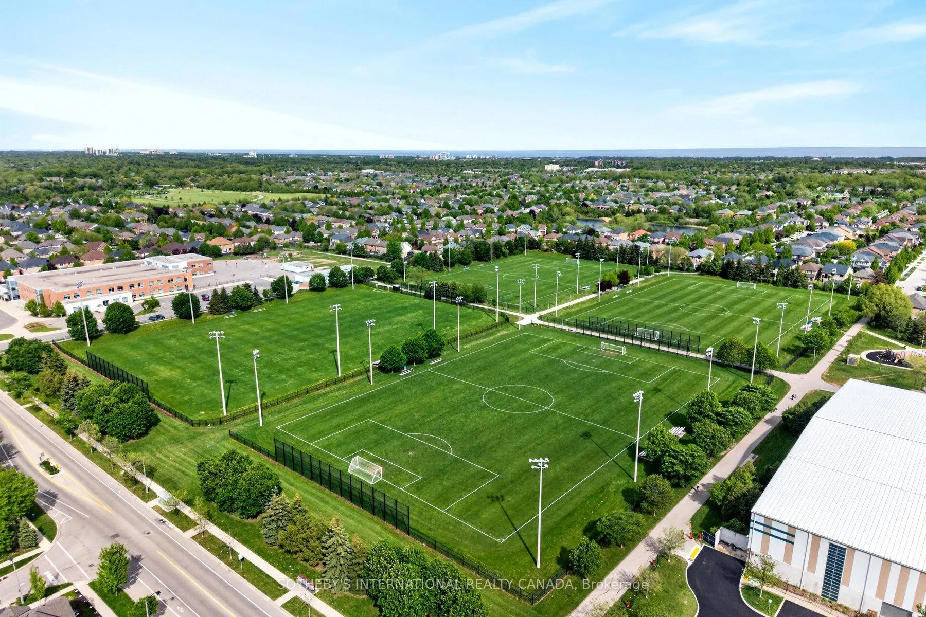 Photo 39 of 2238 Stone Glen Crescent, Oakville, Westmount — HOMEH
