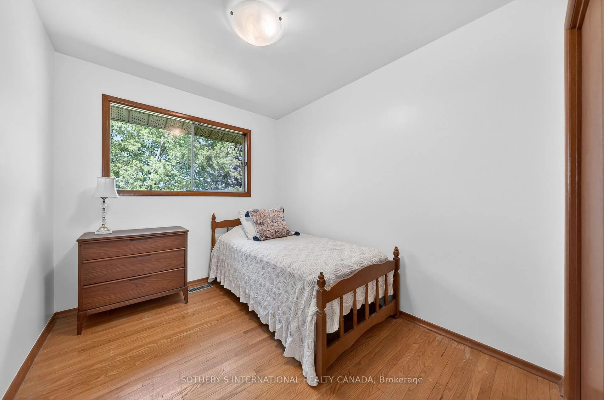 Photo 24 of 33 Linndale Road, Cambridge — HOMEH