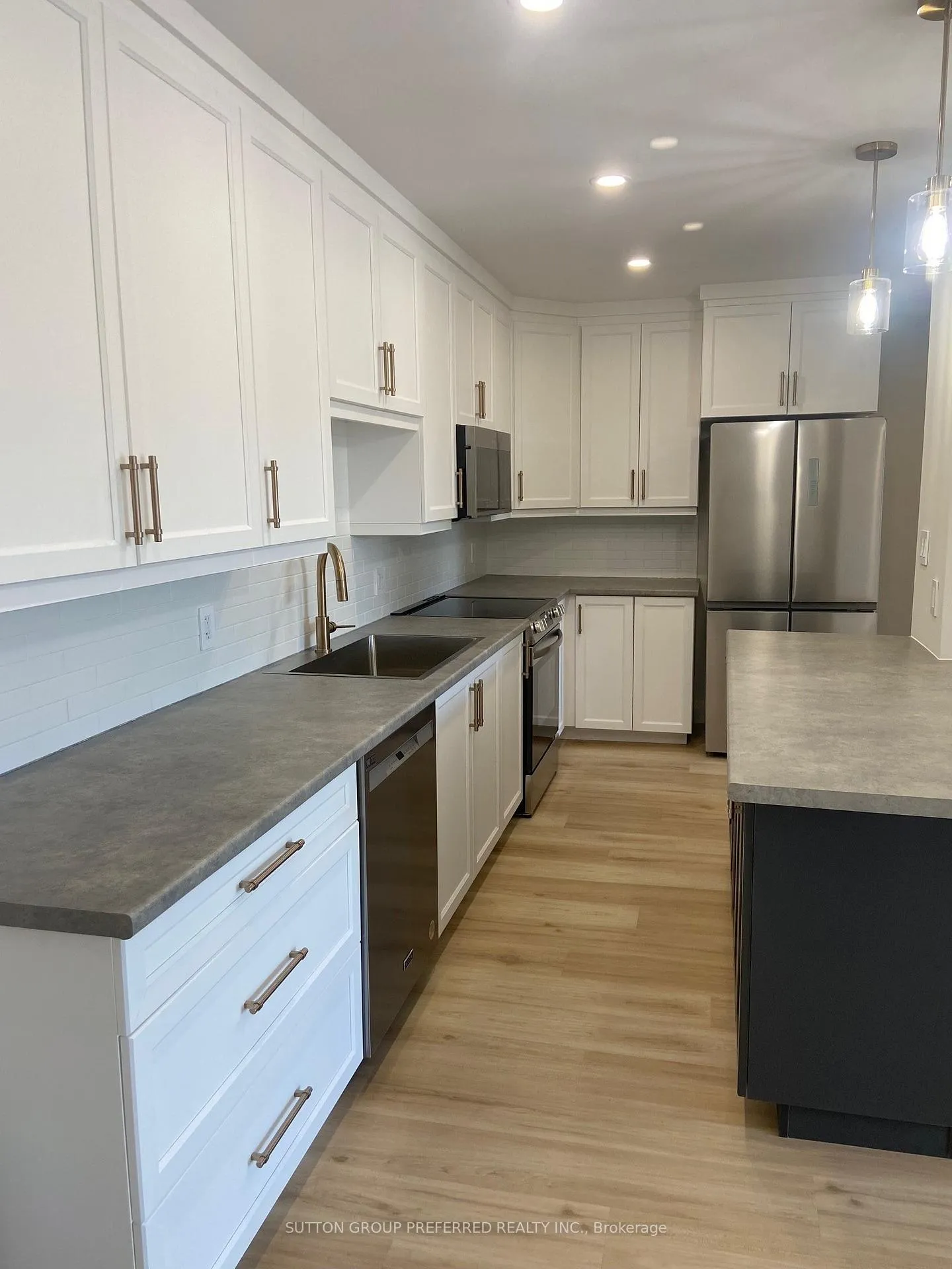 Front of Unit 302, 225 Campus Parkway