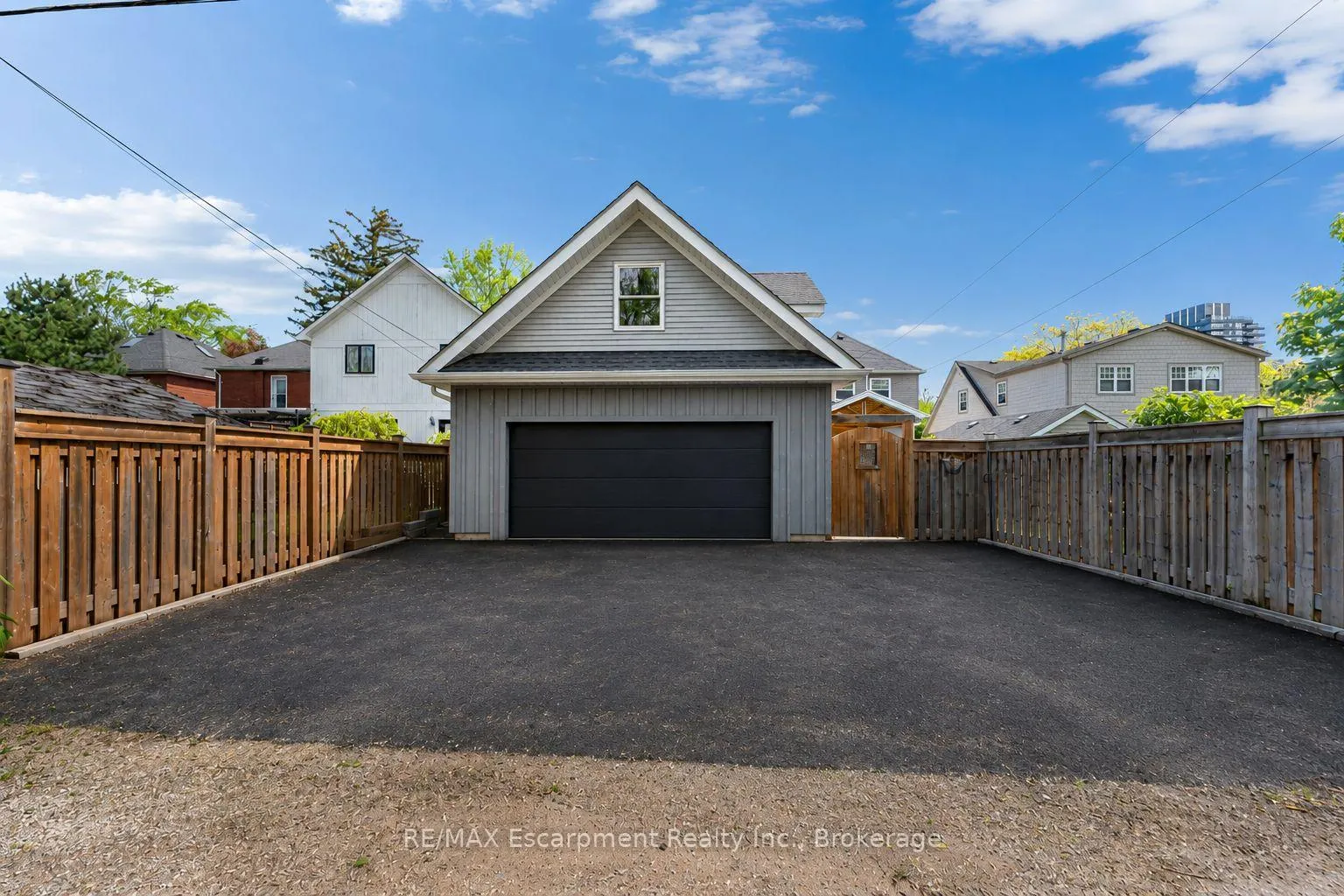 Photo 46 of 546 Hurd Avenue, Burlington, Brant — HOMEH