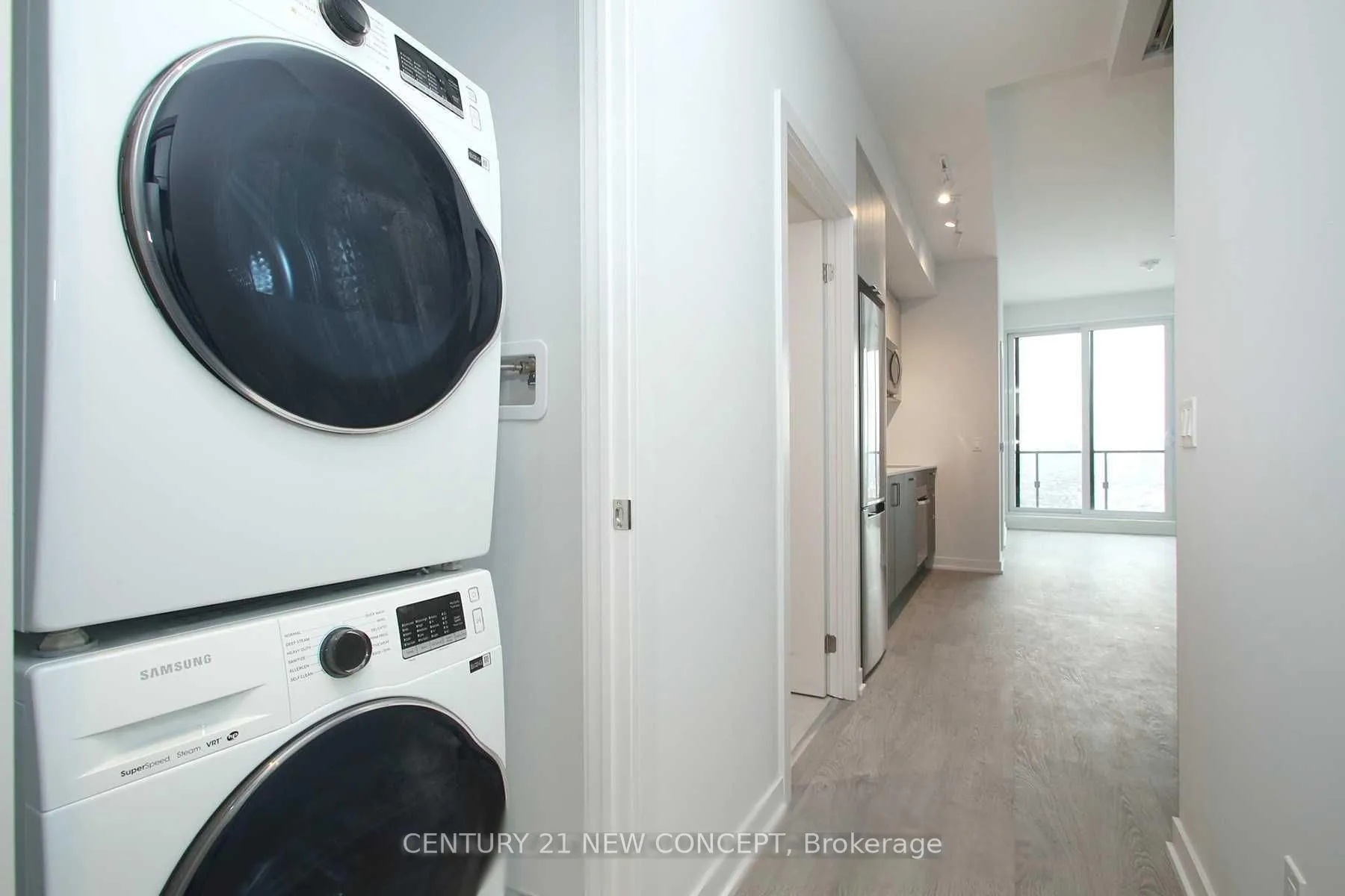 Photo 13 of Unit Ph03, 1928 Lake Shore Boulevard, Toronto, High Park-Swansea — HOMEH