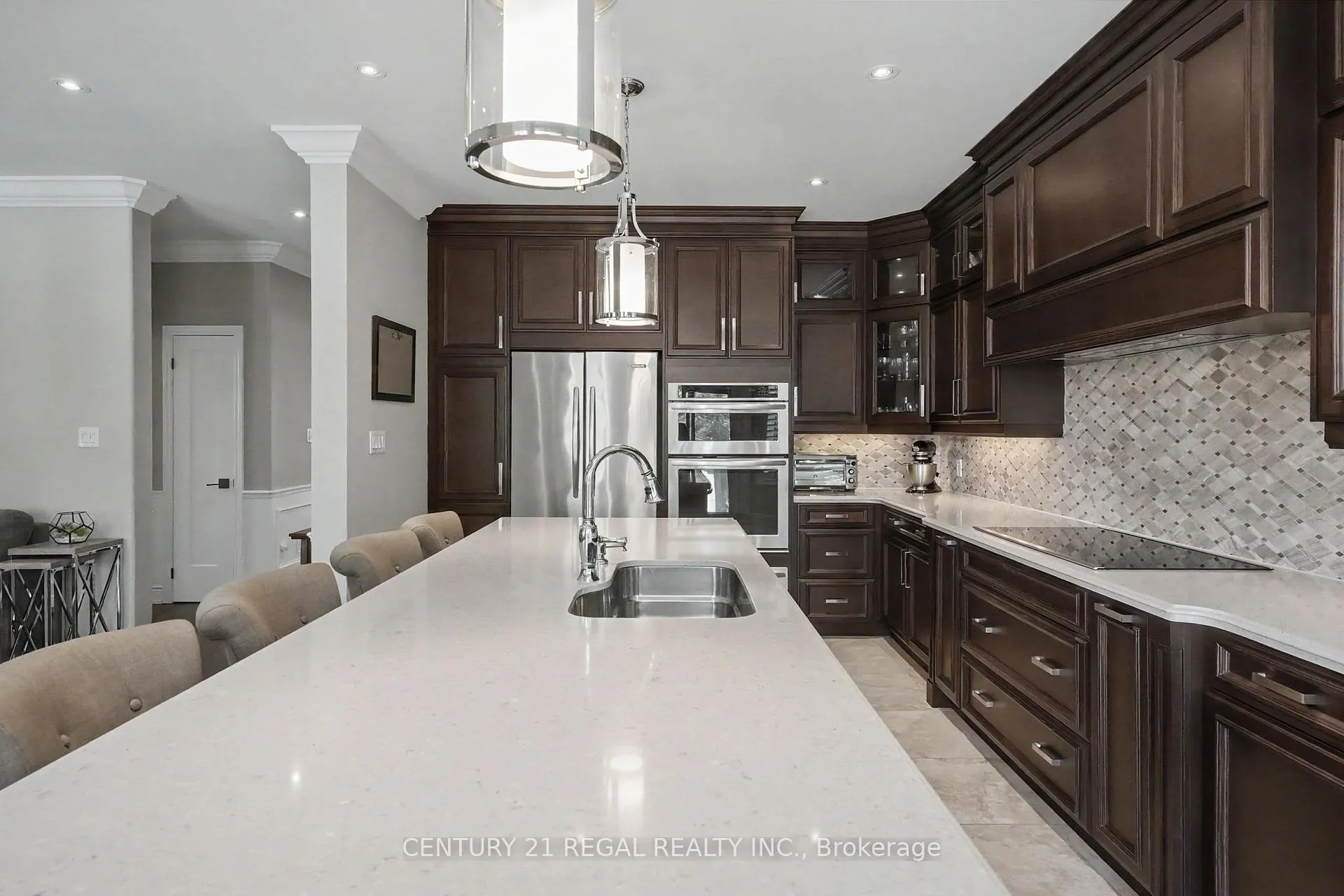 Photo 12 of 2260 Chickadee Crescent, Oakville, West Oak Trails — HOMEH