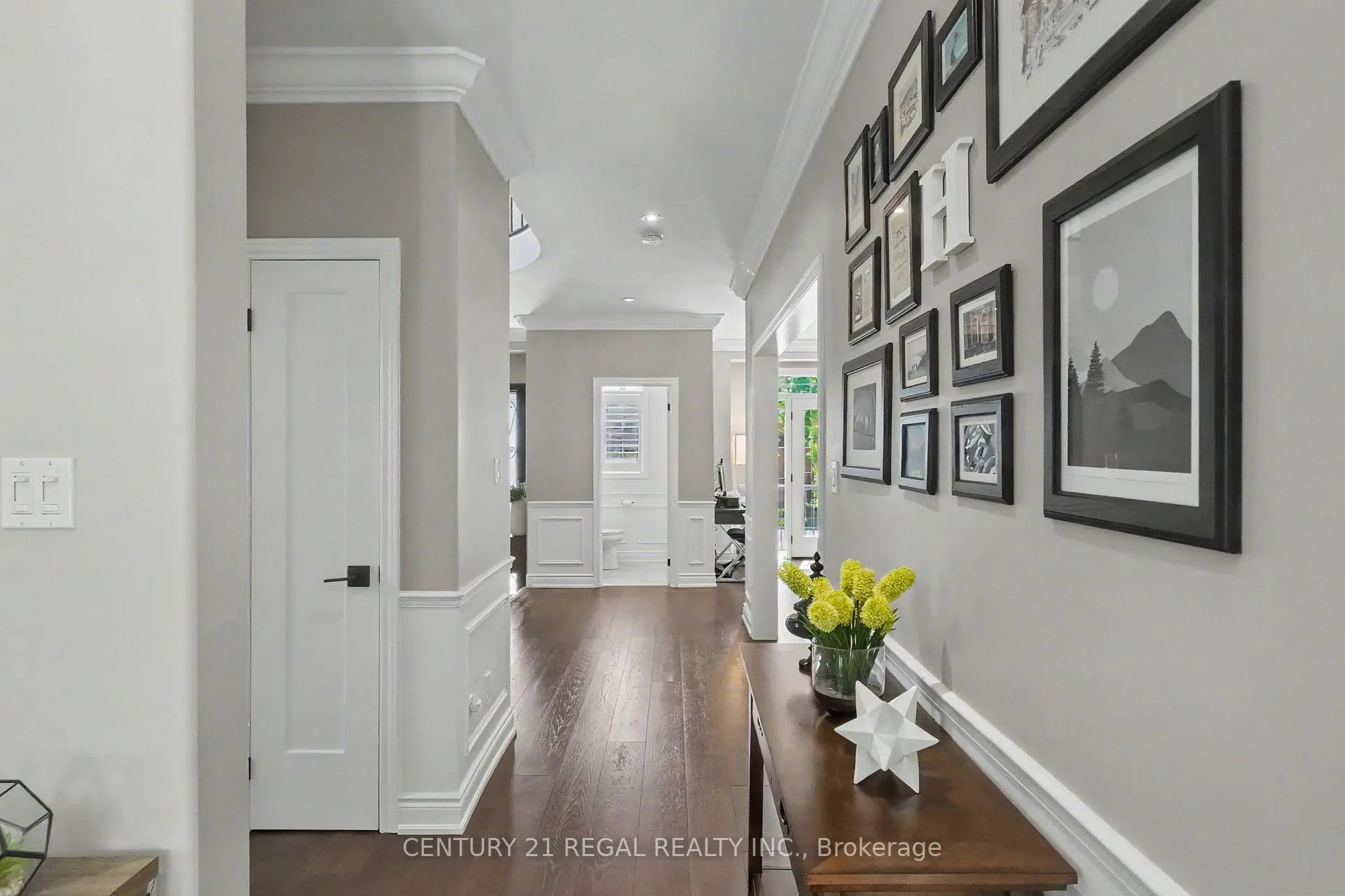 Photo 14 of 2260 Chickadee Crescent, Oakville, West Oak Trails — HOMEH