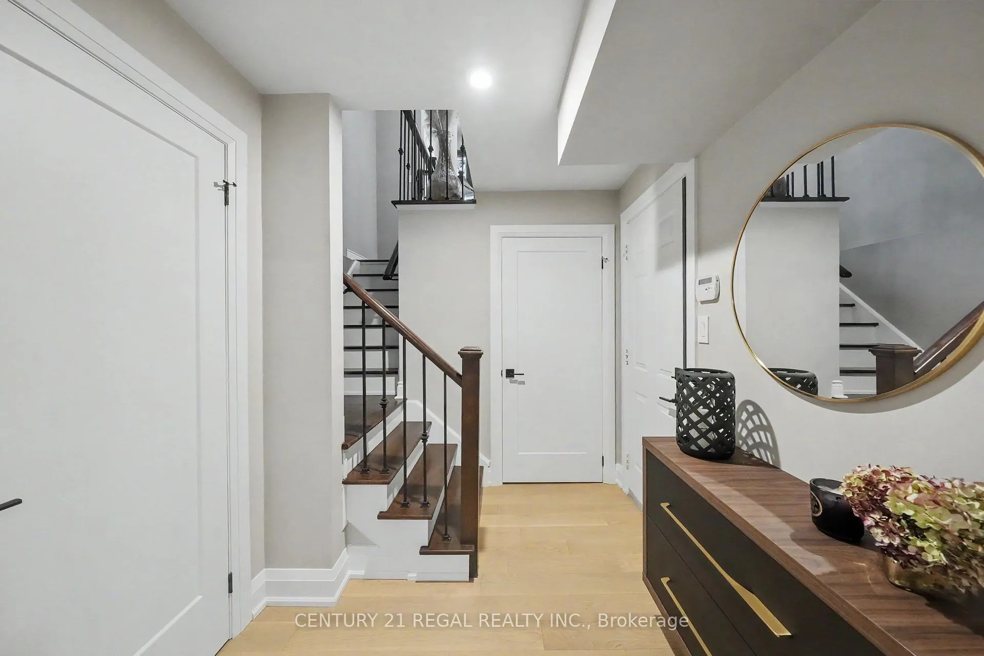Photo 30 of 2260 Chickadee Crescent, Oakville, West Oak Trails — HOMEH
