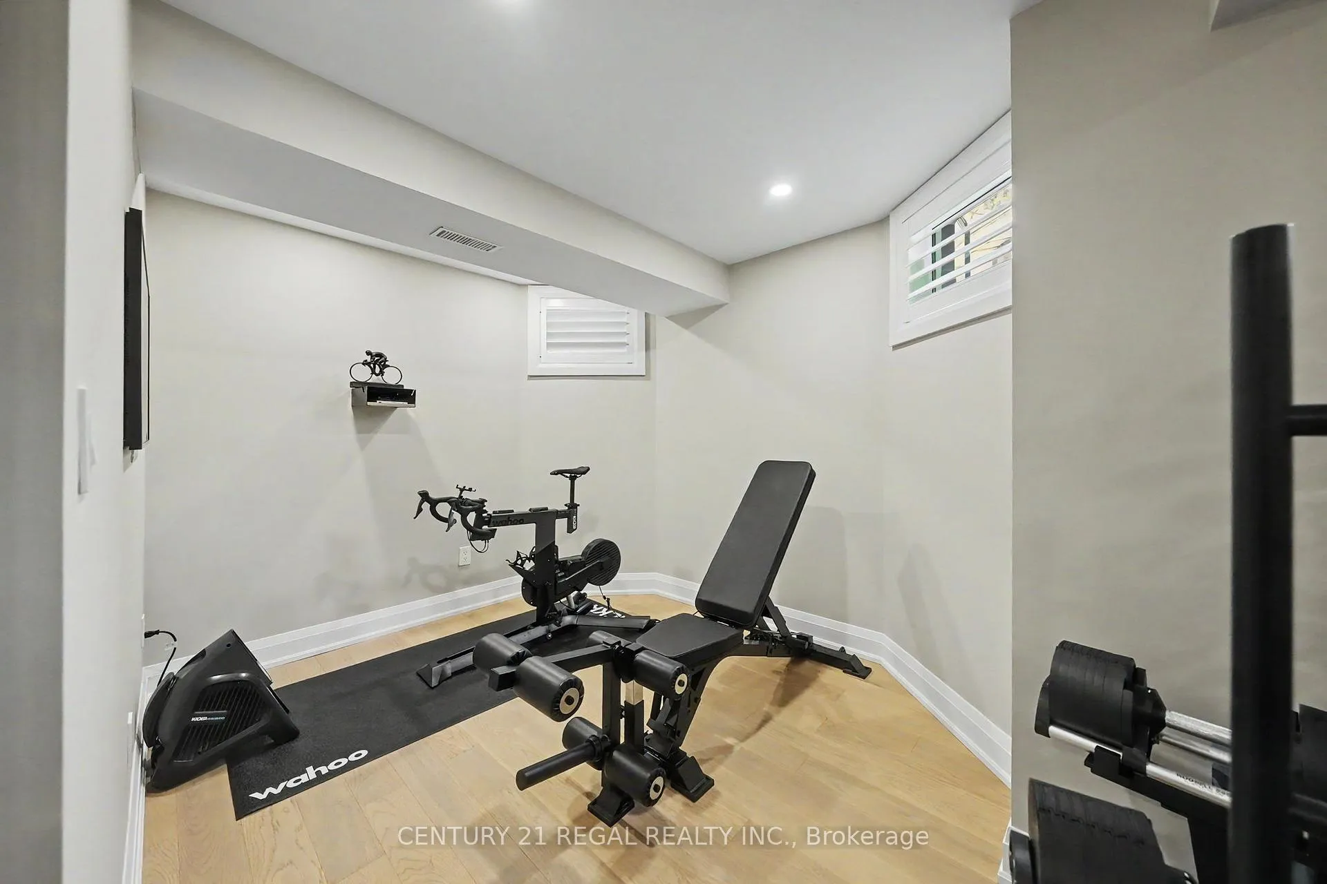 Photo 35 of 2260 Chickadee Crescent, Oakville, West Oak Trails — HOMEH