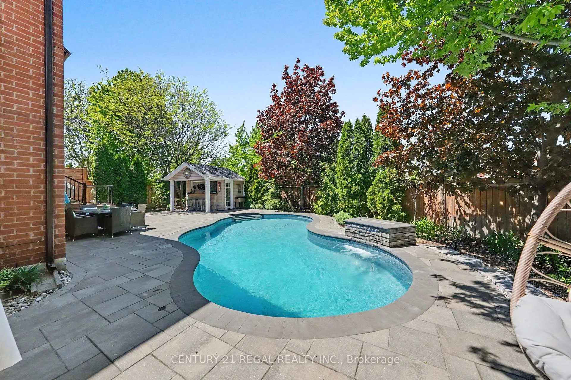 Photo 42 of 2260 Chickadee Crescent, Oakville, West Oak Trails — HOMEH